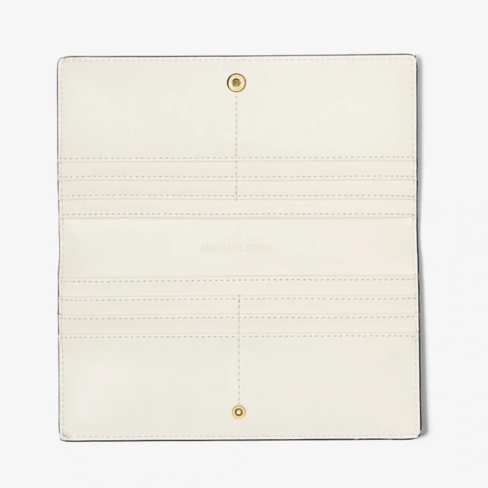 MICHAEL KORS Carson Large Crocodile Embossed Bifold Snap Wallet
Light Cream
NWT - Picture 2 of 16